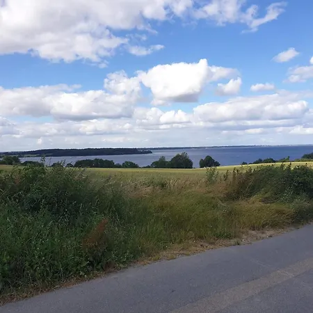 4 Star In Aabenraa Loddenhoj